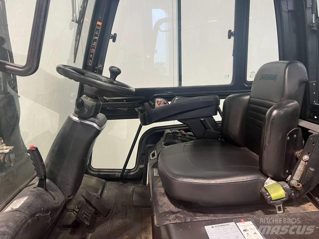 Hyundai 50 B-9 電動堆高機