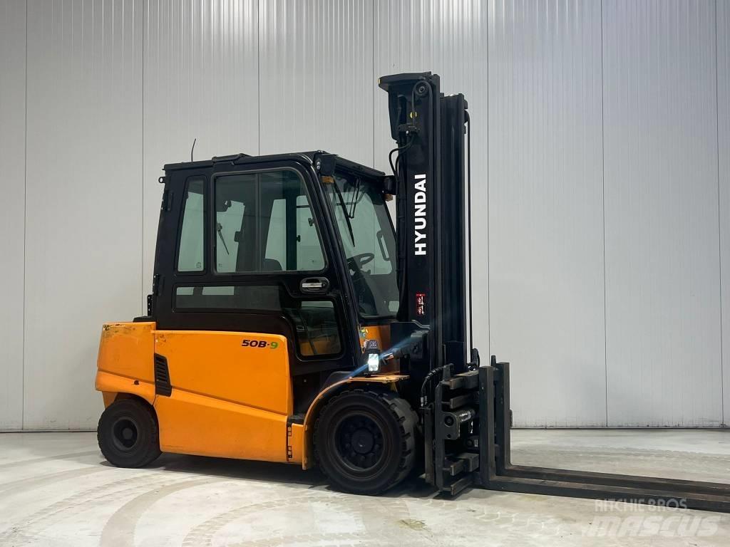 Hyundai 50 B-9 電動堆高機