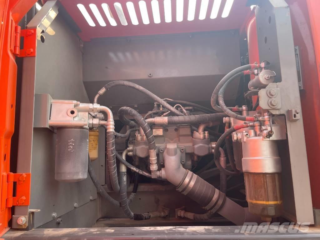 Hitachi ZX 240 履帶式 挖土機/掘鑿機/挖掘機