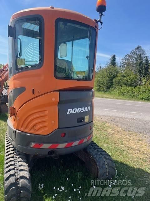 Doosan DX 27 Z 小型挖土機/掘鑿機<7t(小型挖掘機)