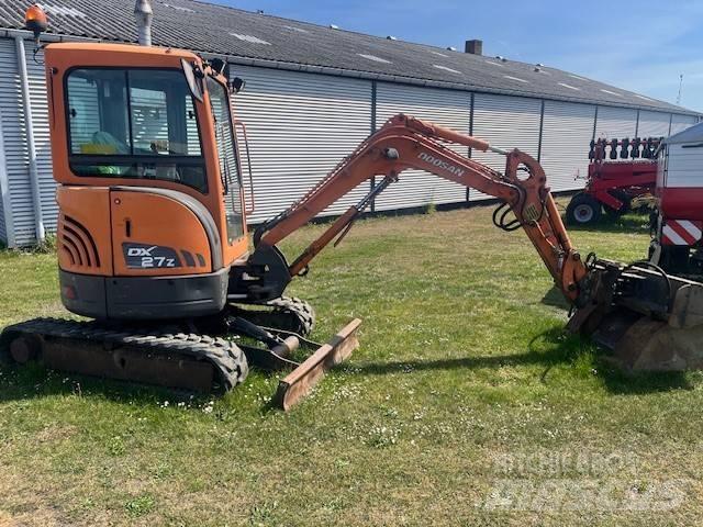 Doosan DX 27 Z 小型挖土機/掘鑿機<7t(小型挖掘機)
