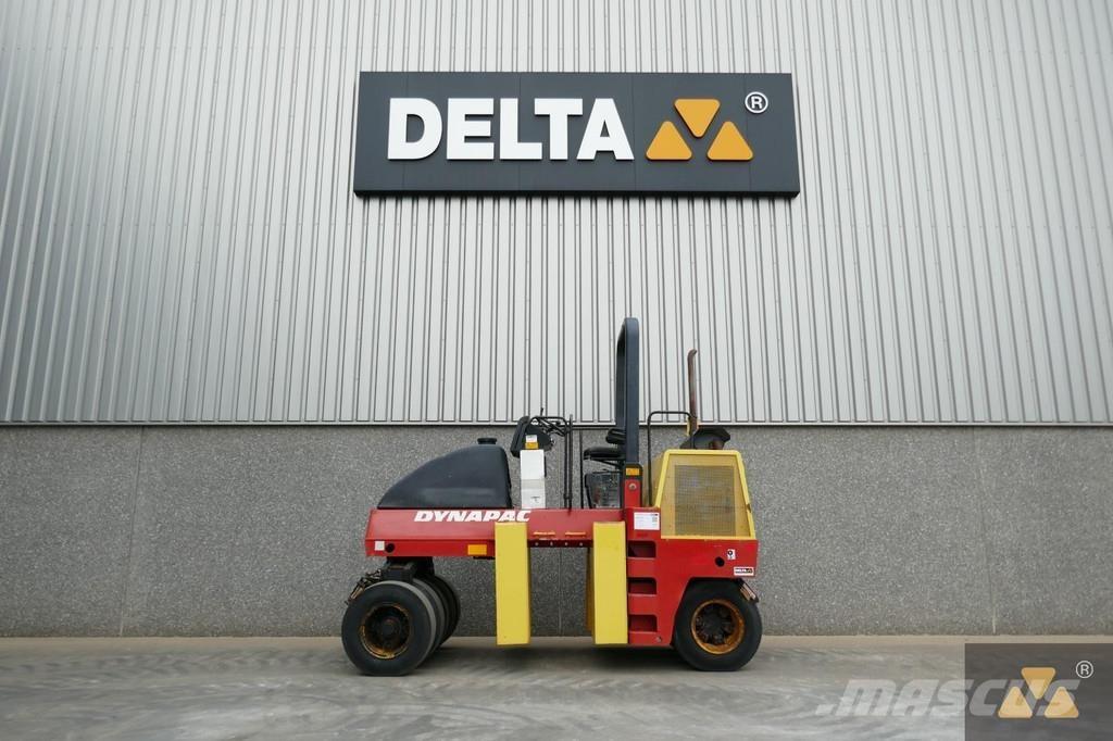 Dynapac CP142 膠輪滾壓機