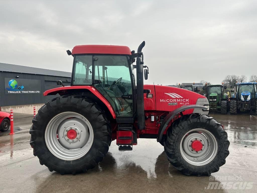 McCormick MC 135 曳引機