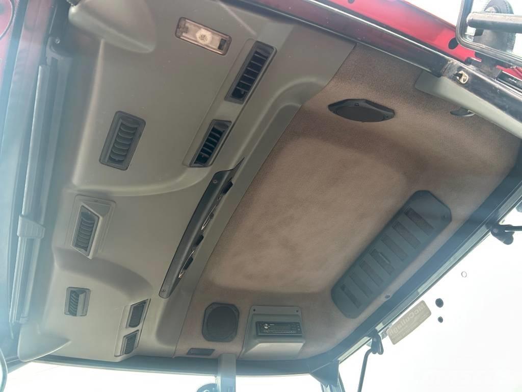 McCormick MC 135 曳引機