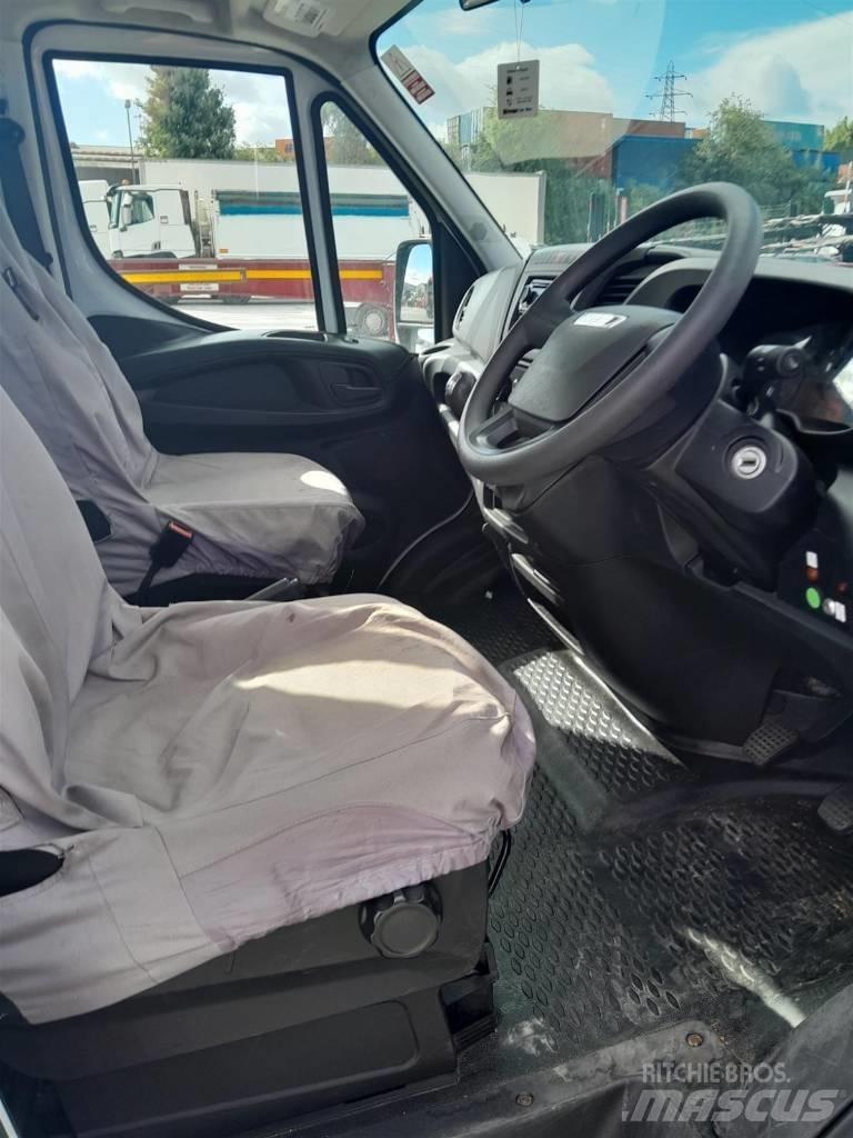 Multitel HX 200 EX 卡車裝載高空作業車