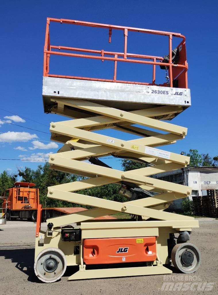 JLG 2630 ES 剪式升降機