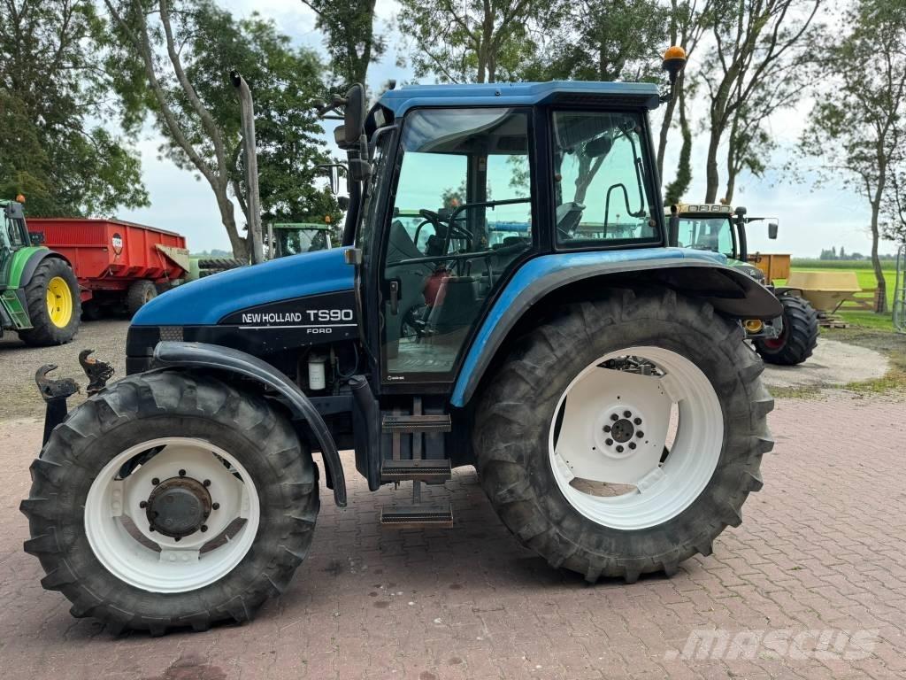 New Holland TS90 曳引機