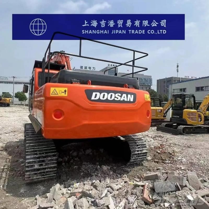 Doosan DX 300 履帶式 挖土機/掘鑿機/挖掘機