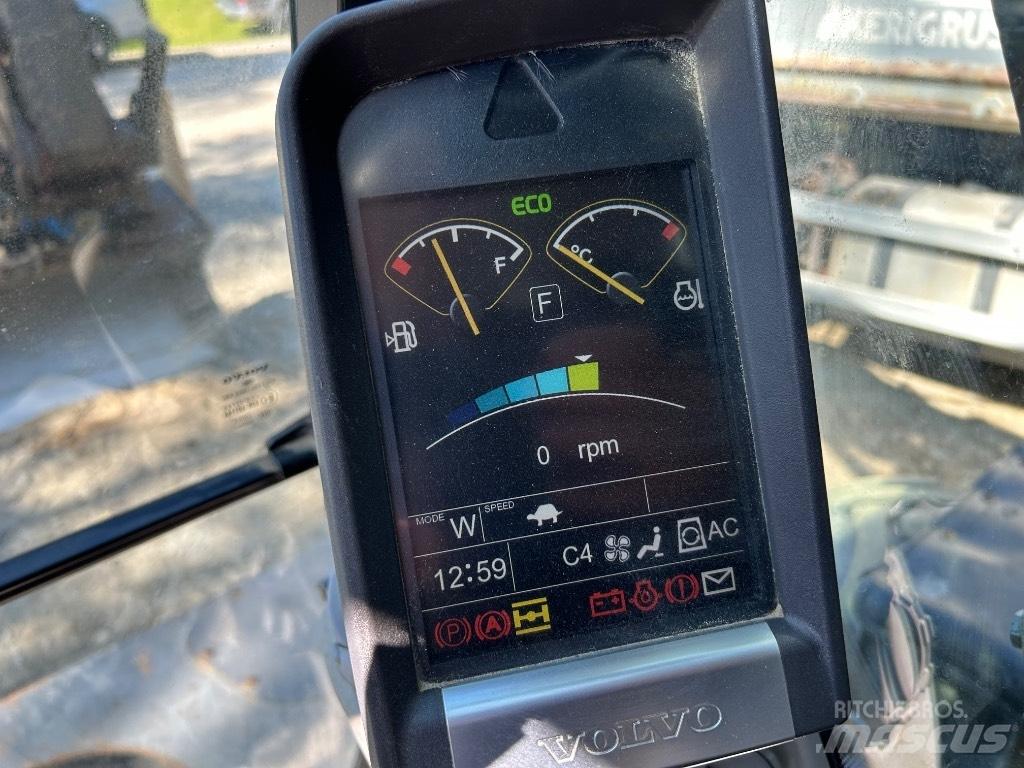 Volvo EW 160 D 旋轉式挖土機/掘鑿機/挖掘機
