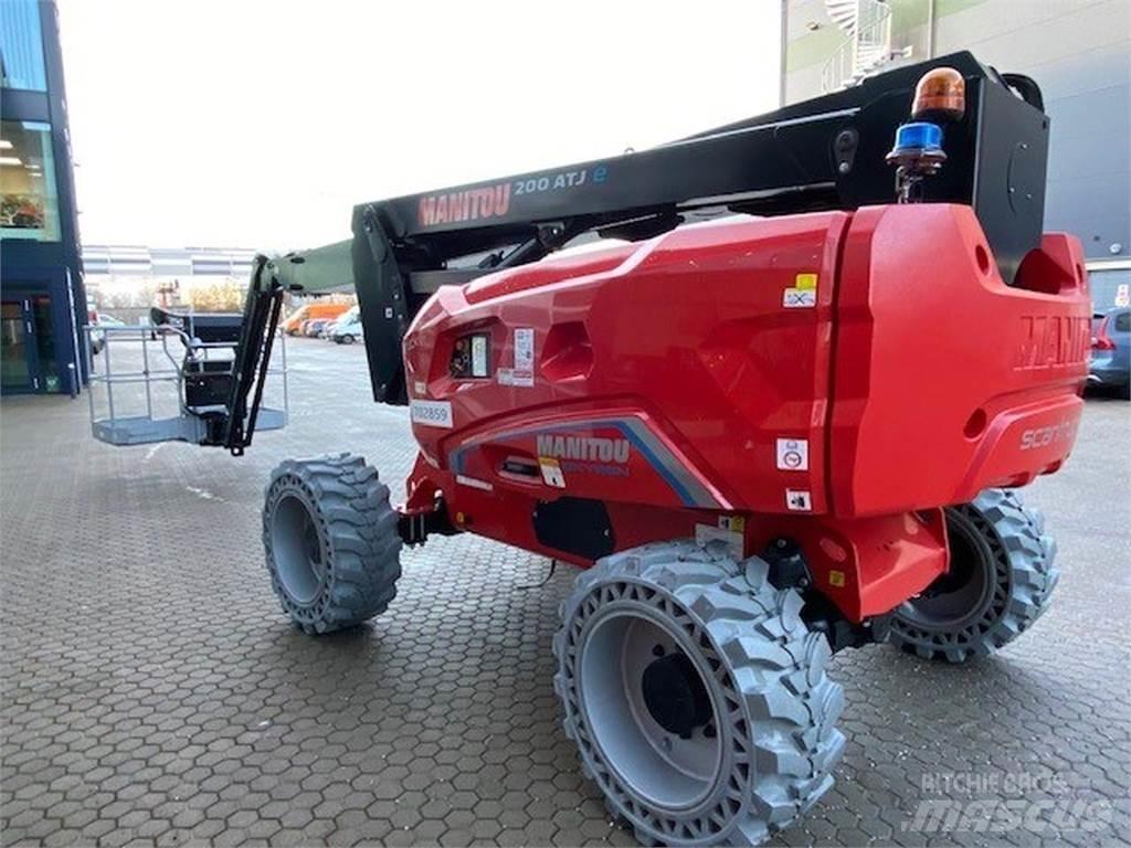 Manitou 200ATJE 曲臂高空作業車