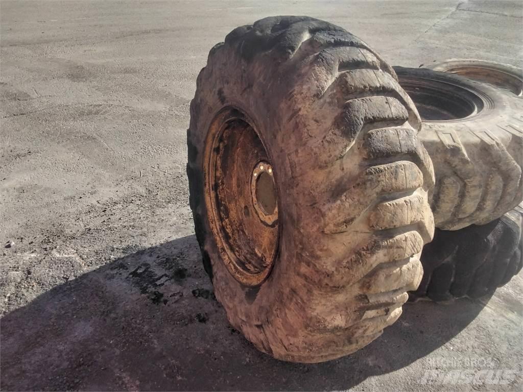 Nokian Els 17,5x25 輪胎、車輪和輪圈
