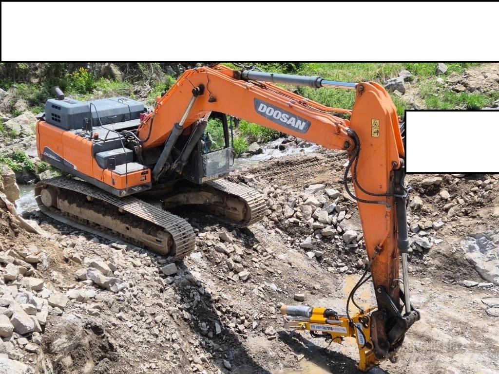 Doosan DX 300 LC-5 履帶式 挖土機/掘鑿機/挖掘機