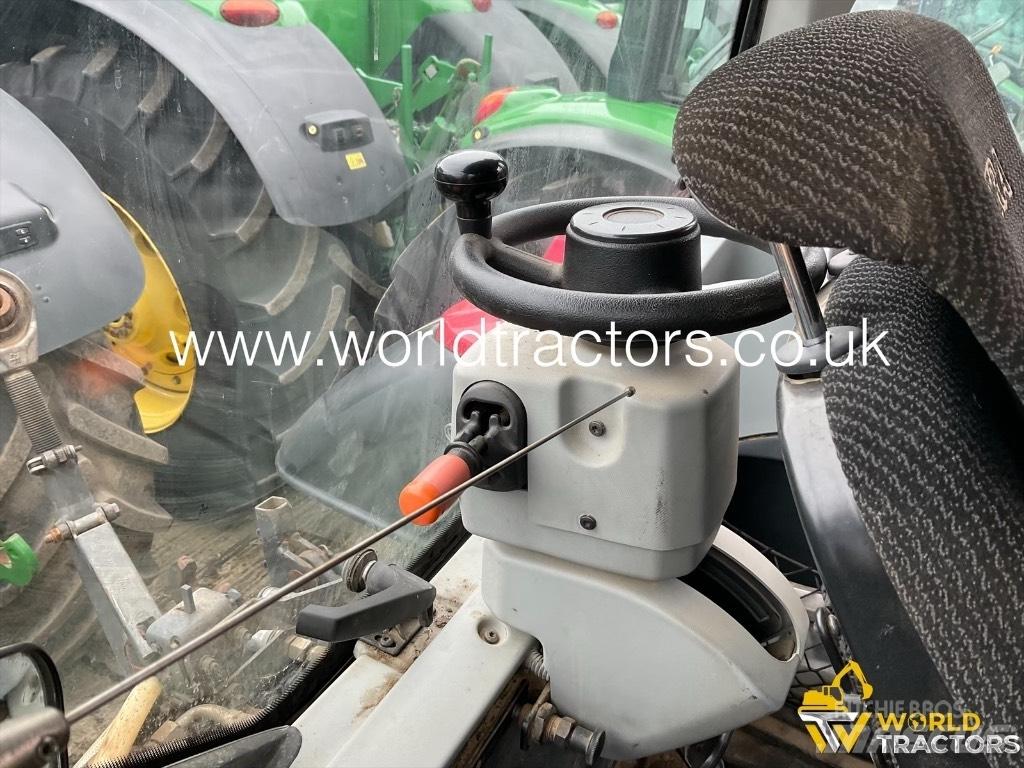 Valtra N 124 曳引機