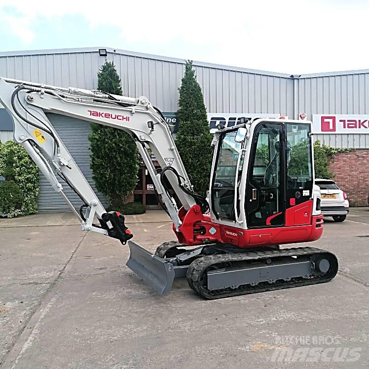 Takeuchi TB250-2 小型挖土機/掘鑿機<7t(小型挖掘機)