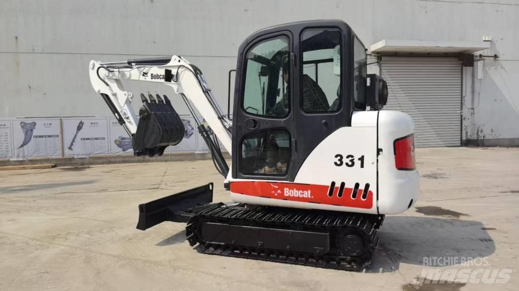 Bobcat 331 小型挖土機/掘鑿機<7t(小型挖掘機)