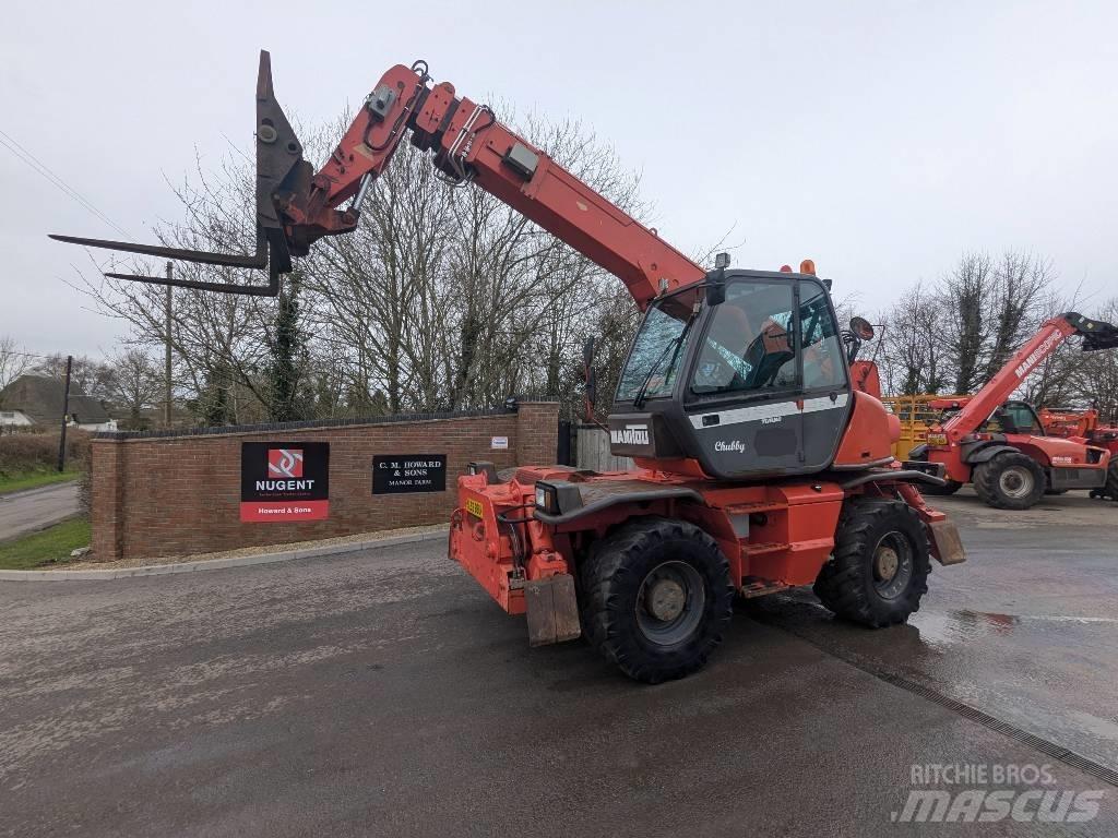 Manitou MRT 15.42 伸縮臂操作車