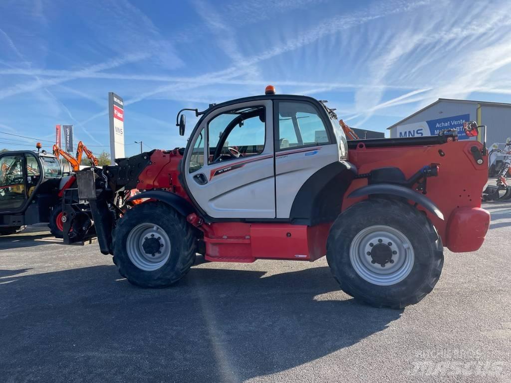 Manitou MT 1840 伸縮臂操作車