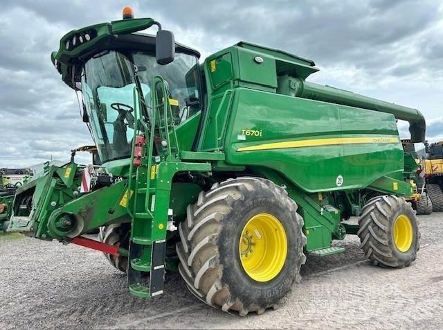John Deere T 670 i 聯合收穫機