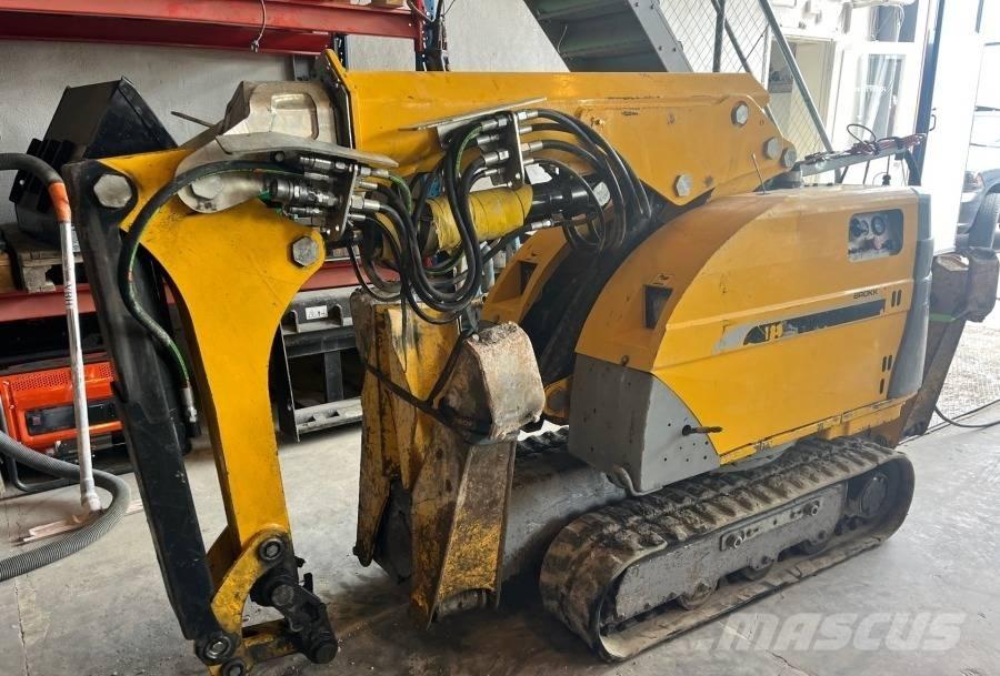 Brokk 180 拆卸式挖土機/掘鑿機/挖掘機