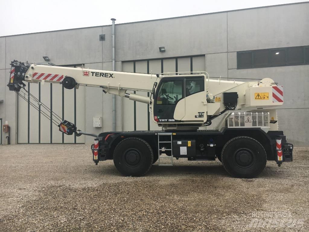 Terex TRT35 越野起重機