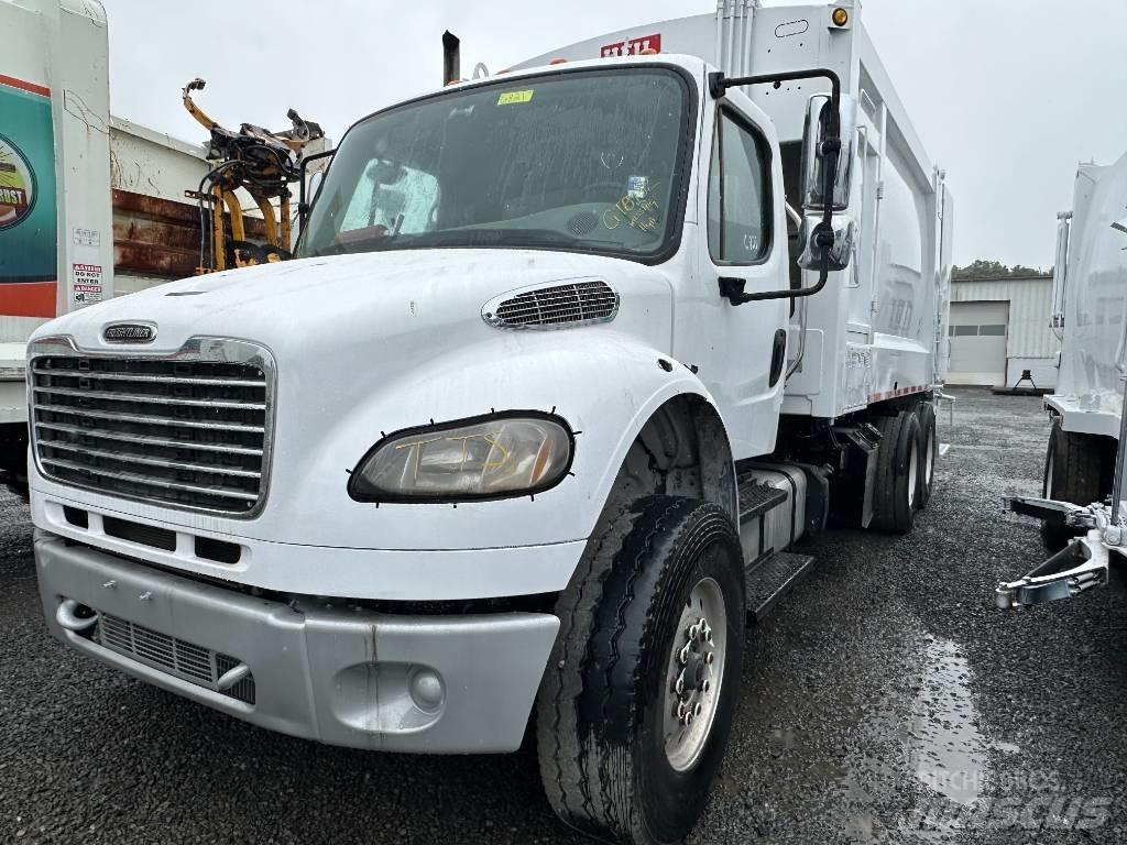 Freightliner M2 垃圾車