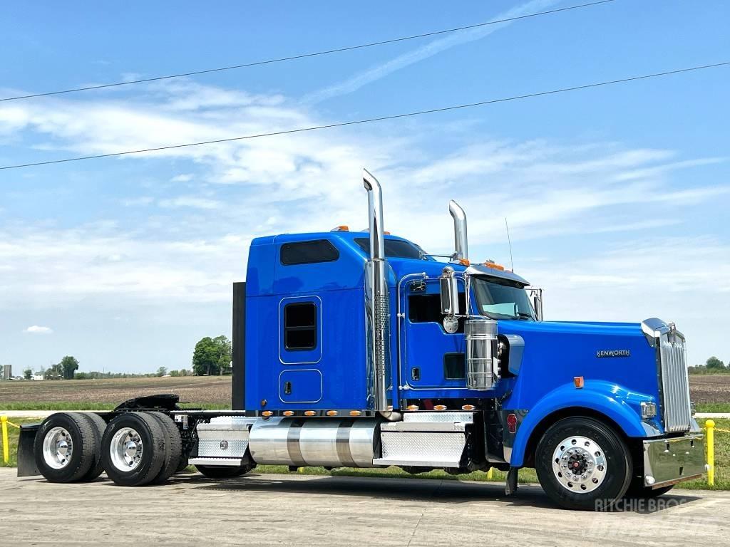 Kenworth W 900 曳引機組件