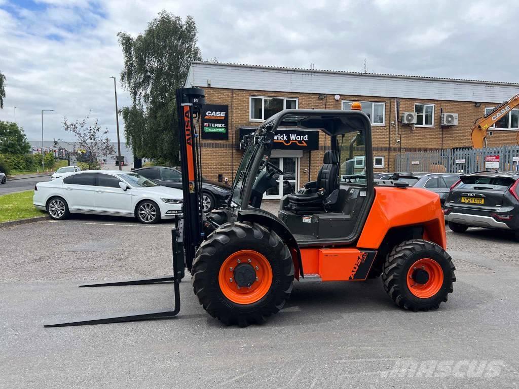 Ausa C 251 H 柴油卡車