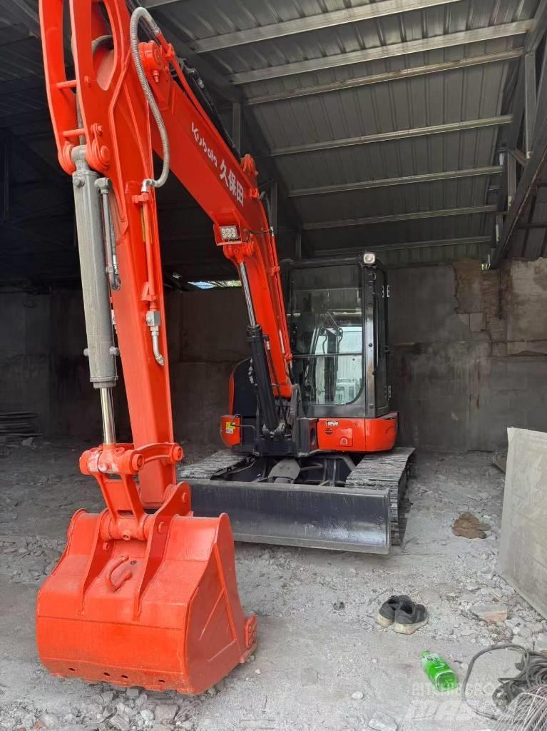 Kubota KX 165 小型挖土機/掘鑿機<7t(小型挖掘機)