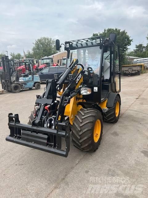 JCB 403 PLUS 農業用伸縮臂裝載機