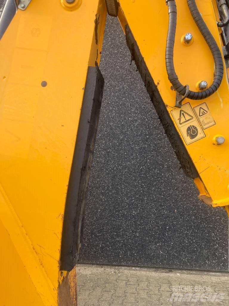 JCB 4 CX 反鏟裝載機