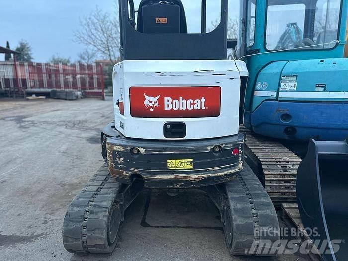 Bobcat E26 小型挖土機/掘鑿機<7t(小型挖掘機)