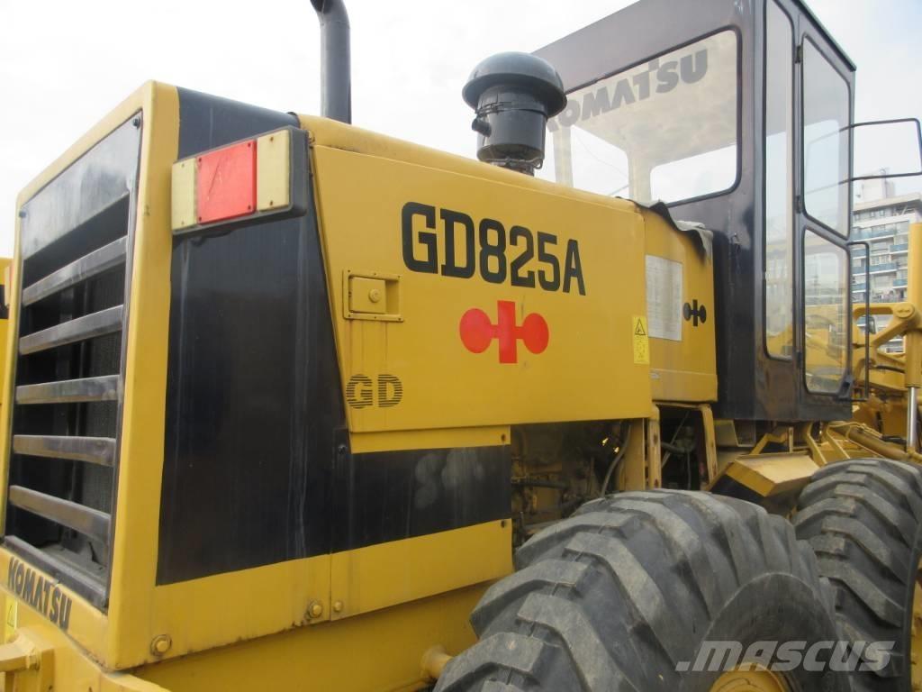 Komatsu GDD 623 平土機