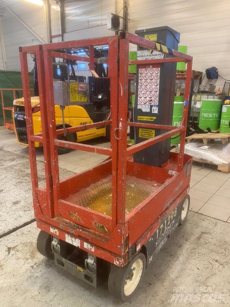 SkyJack SJ 16 垂直升降工作台