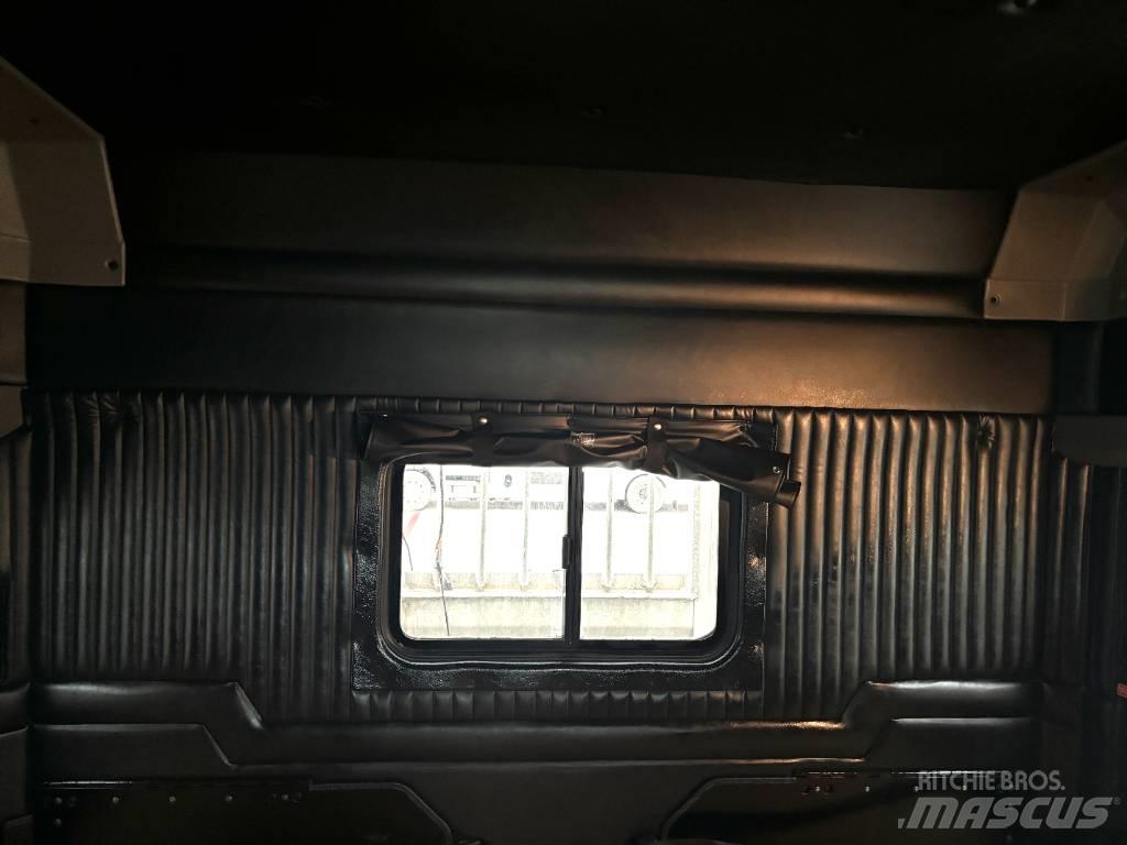 Kenworth T 800 曳引機組件