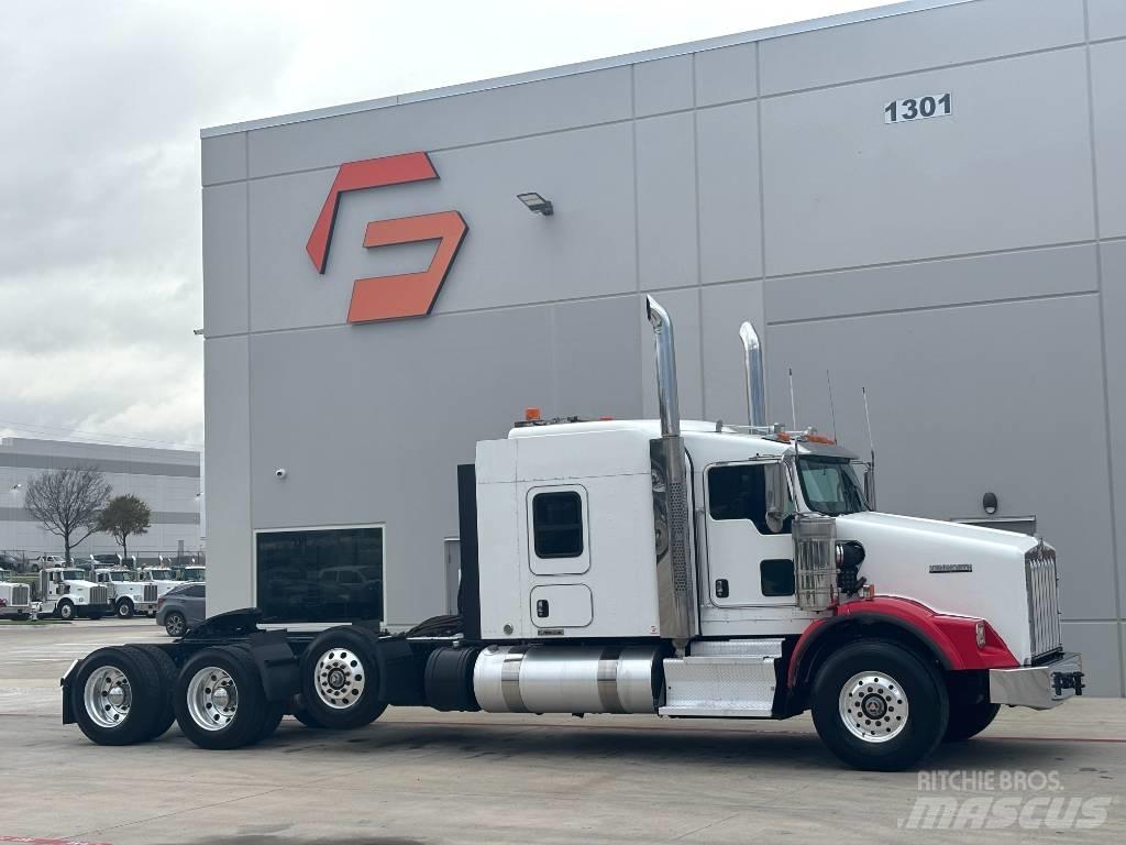 Kenworth T 800 曳引機組件