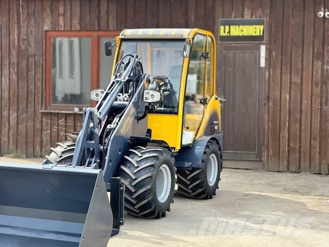 Eurotrac W12 輪胎式裝載機