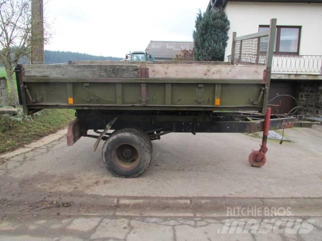 Mercedes-Benz Kipper 傾卸式拖車