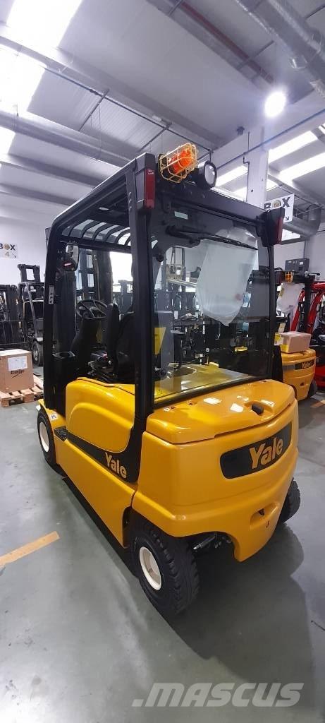 Yale ERP 30 VL 電動堆高機