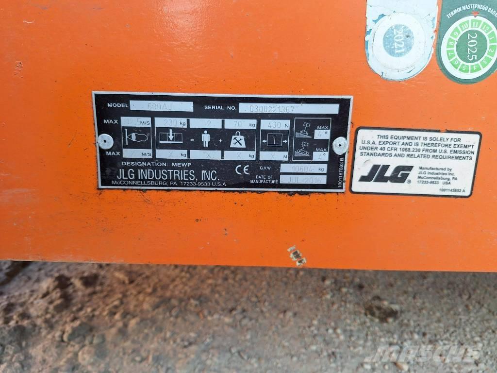JLG 600AJ 曲臂高空作業車