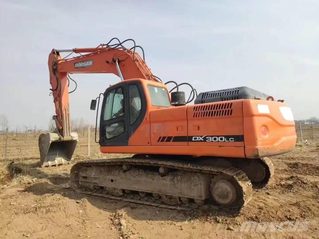 Doosan DX300 履帶式 挖土機/掘鑿機/挖掘機