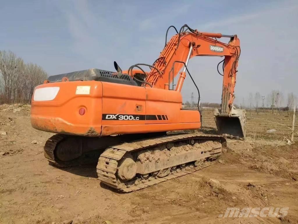 Doosan DX300 履帶式 挖土機/掘鑿機/挖掘機
