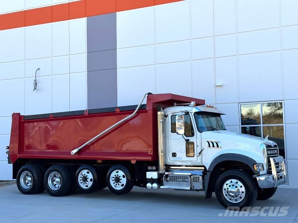 Mack Granite 傾卸式卡車