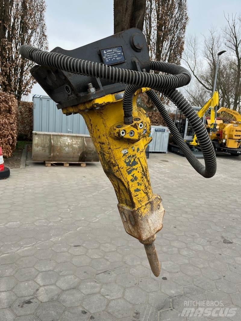 Atlas Copco SB152 鐵鎚/碎石機