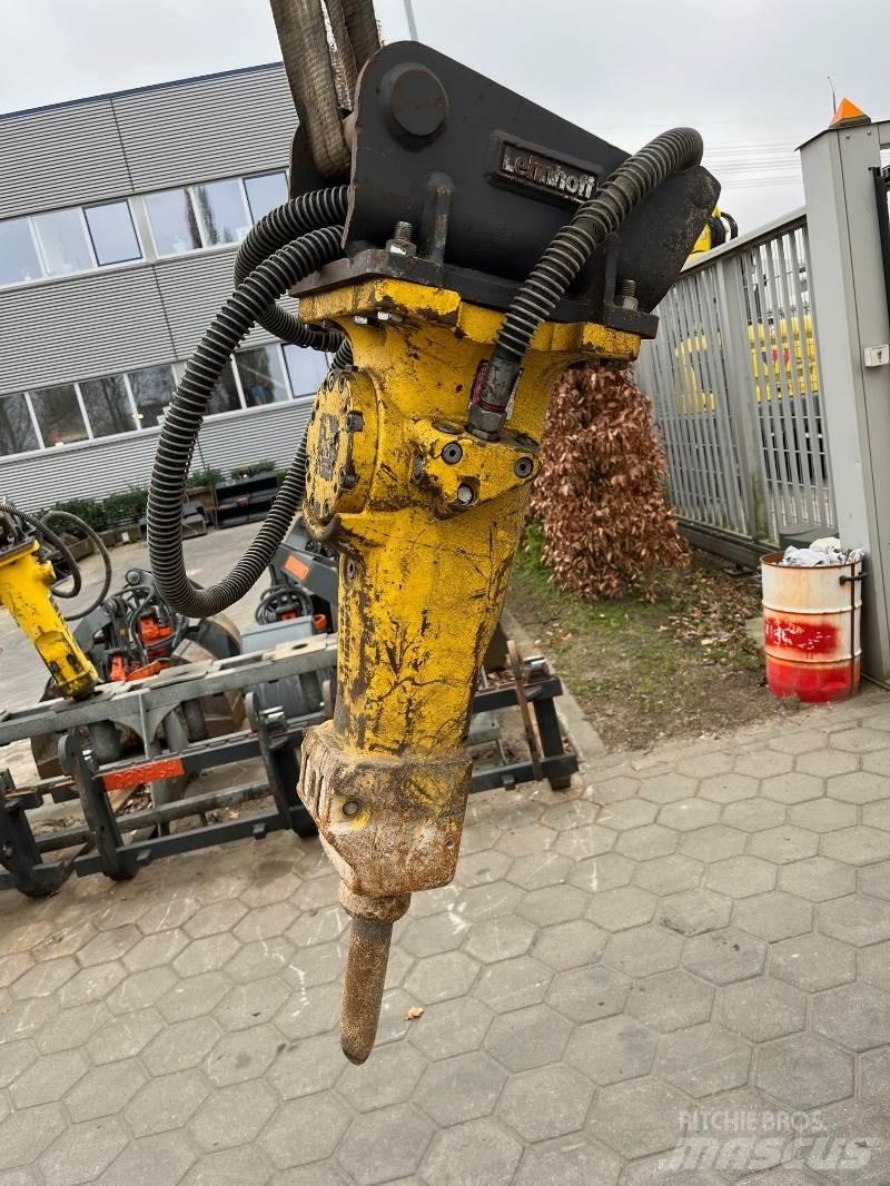 Atlas Copco SB152 鐵鎚/碎石機