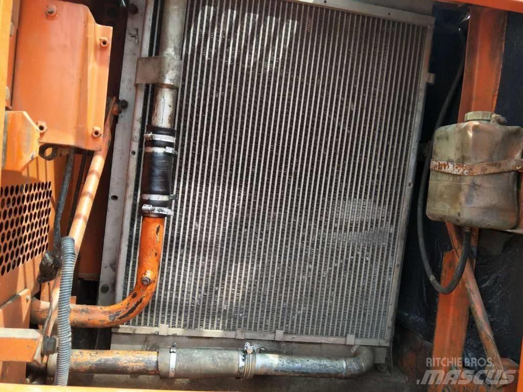 Doosan DX 225 LC 履帶式 挖土機/掘鑿機/挖掘機