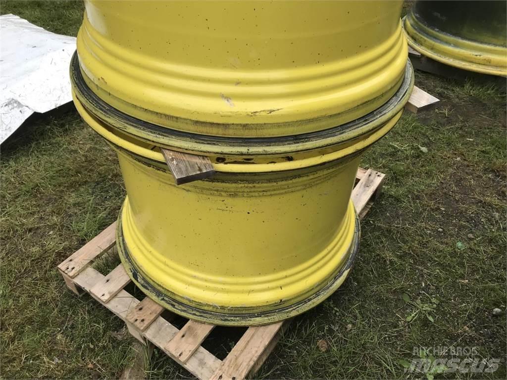 John Deere 23x34 輪胎、車輪和輪圈
