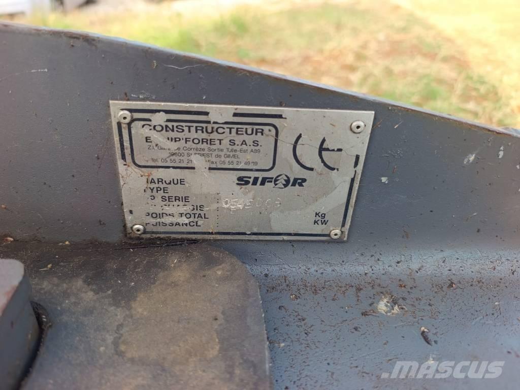 Sifor 414 收穫機