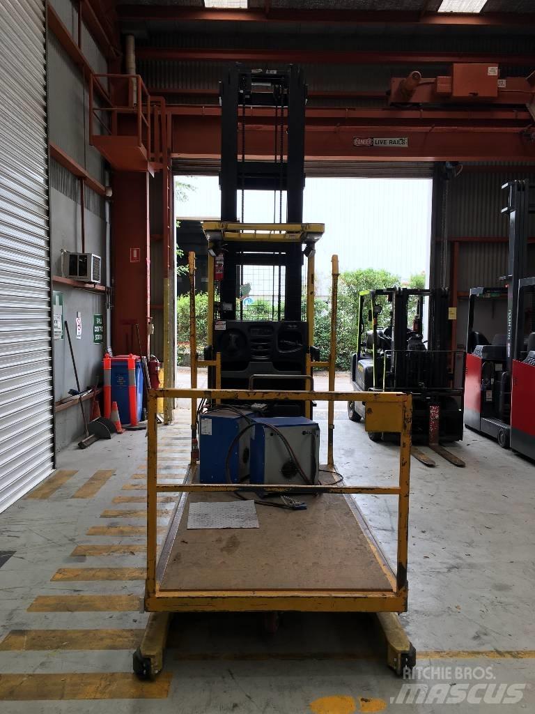 Hyster R30XMF3 高舉式裝載機