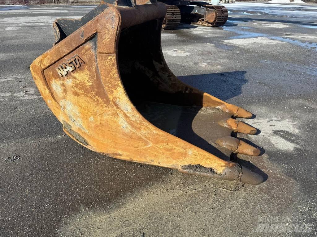 Hitachi ZX 225 US 履帶式 挖土機/掘鑿機/挖掘機
