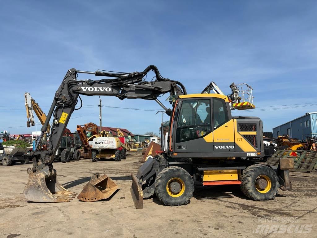 Volvo EW 150E 旋轉式挖土機/掘鑿機/挖掘機